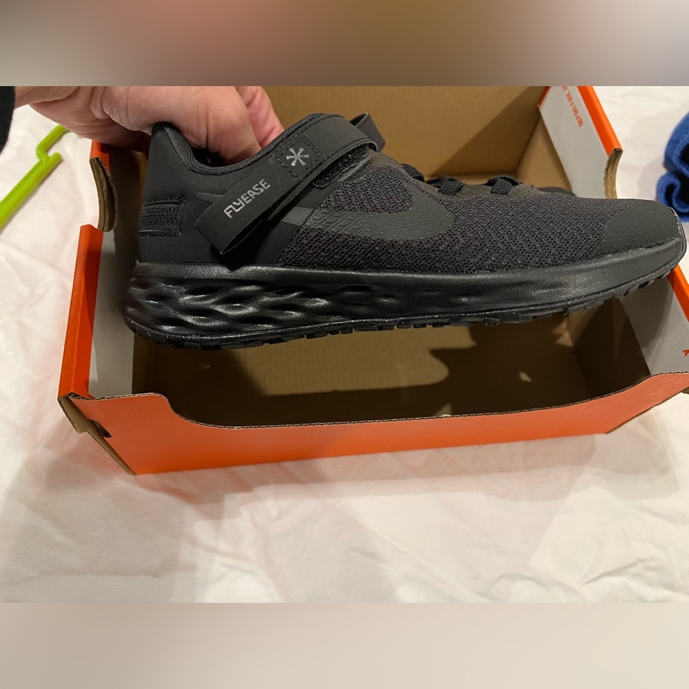 New little boys Nike shoes size 2
